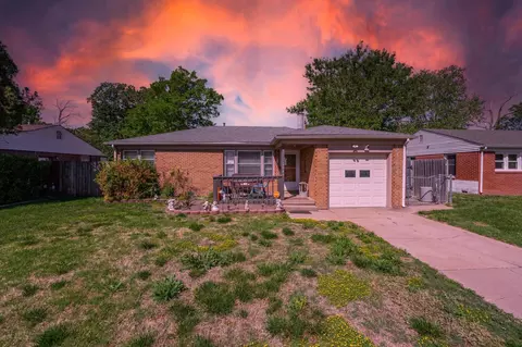 2845 S Laura Ave, Wichita, KS 67216