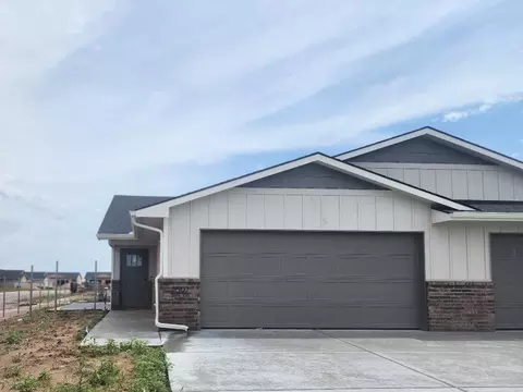 2897 S Cedar Crest Ct UNIT 100, Wichita, KS 67215