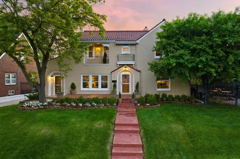 201 S Dellrose Ave, Wichita, KS 67218