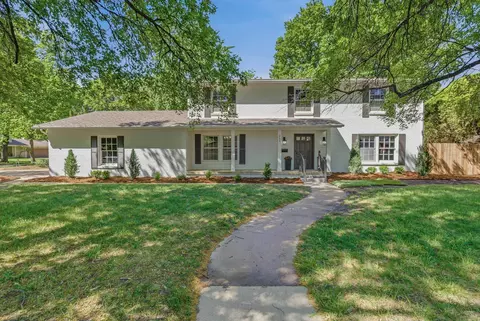 251 N Post Oak Rd, Wichita, KS 67206