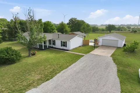 488 N Hydraulic, Belle Plaine, KS 67013