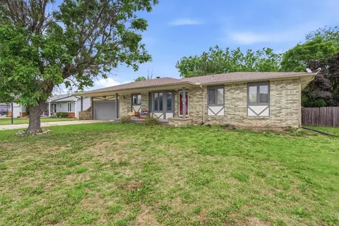 1410 N Tanglewood, Rose Hill, KS 67133