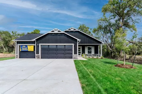 2390 E Thunder, Wichita, KS 67219