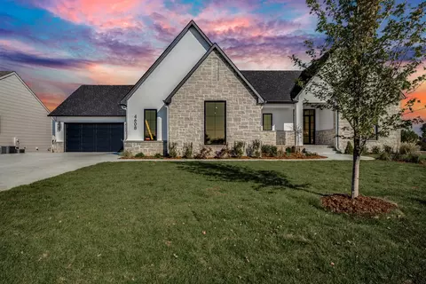 4608 N Castaway Cir, Wichita, KS 67205