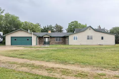 1150 Treaty Rd, Delphos, KS 67436