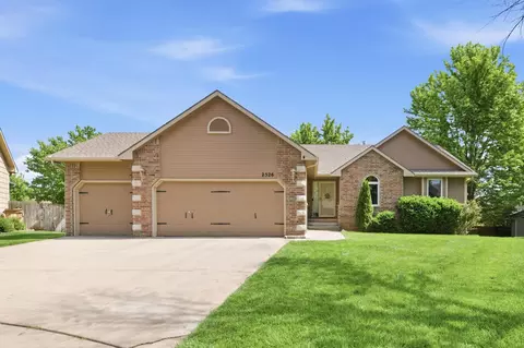 2526 N Shefford Ct, Wichita, KS 67205