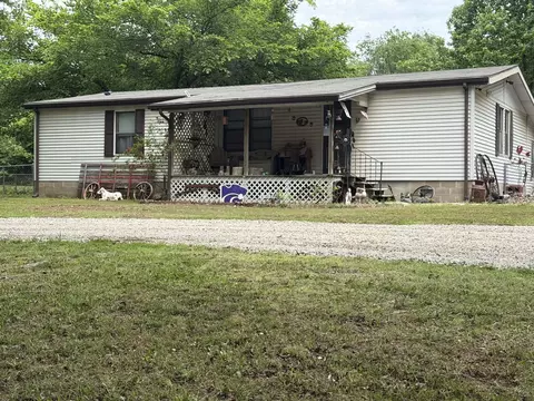 29426 97th Rd, Arkansas City, KS 67005