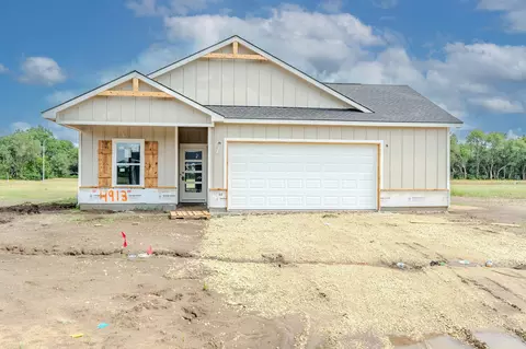 4913 N Spruce, Wichita, KS 67219