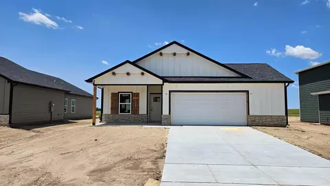 4913 N Spruce, Wichita, KS 67219