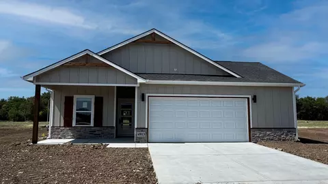 4913 N Spruce, Wichita, KS 67219