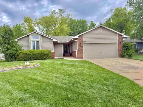 9714 W Greenspoint St, Wichita, KS 67205