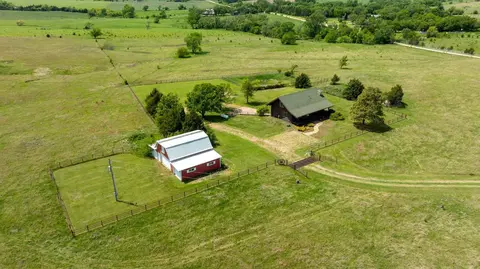 9615 S Rock Rd, Valley Center, KS 67147