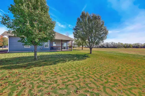 Exterior - 3019 Rocky Ridge St, Augusta, KS 67010 photo 8 of 10
