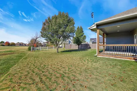 Exterior - 3019 Rocky Ridge St, Augusta, KS 67010 photo 9 of 10