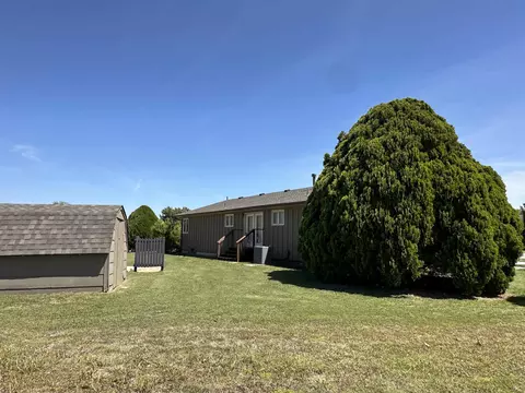 Exterior - 2 Crown Cir, Anthony, KS 67003 photo 6 of 6