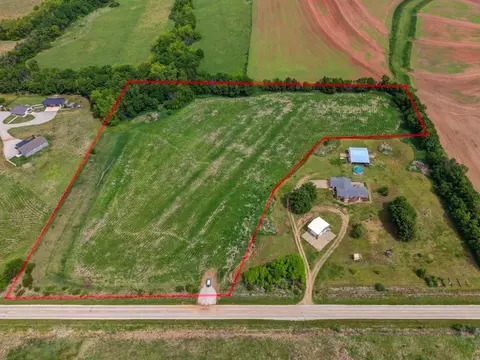 212 Th, Winfield, KS 67156