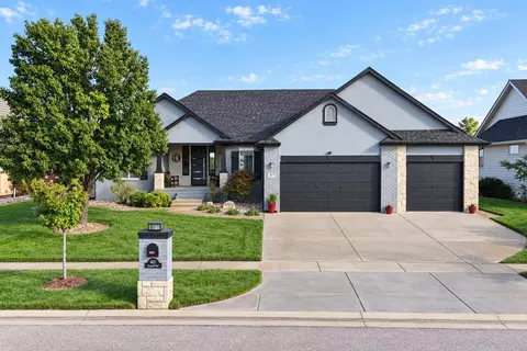 4617 W Emerald Bay St, Wichita, KS 67205