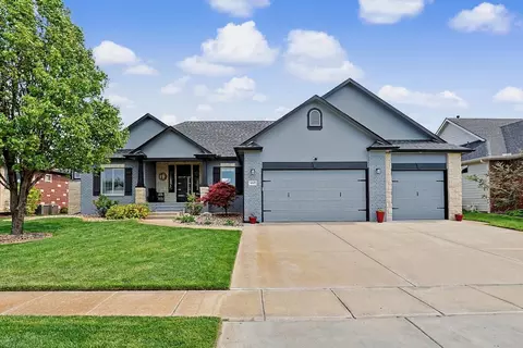 4617 W Emerald Bay St, Wichita, KS 67205