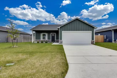 9505 E Creed St, Wichita, KS 67210