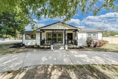 4600 S Laura St, Wichita, KS 67216