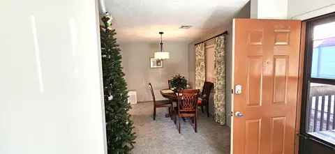 Entry Way - 1500 E 10th Ave D12 #1500 E 10TH AVE D12, Winfield, KS 67156 photo 1 of 1