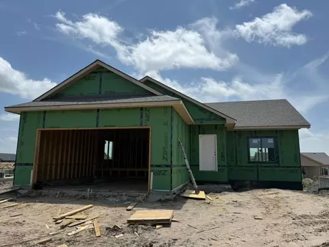 8991 E Forbes, Bel Aire, KS 67226