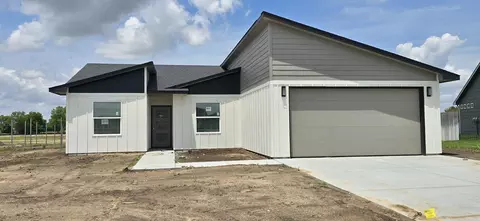 904 Trails Head, Goddard, KS 67052