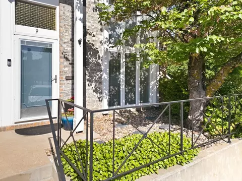 725 N Stackman Dr UNIT 9, Wichita, KS 67203