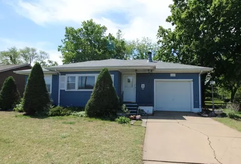 644 Mcadams Rd, Salina, KS 67401