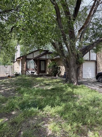 1433 S Todd Place Ct, Wichita, KS 67207