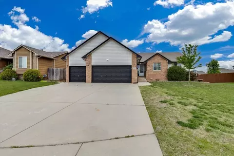 2314 S Limuel Cir, Wichita, KS 67235