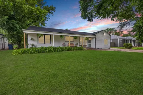 1843 N St Paul St, Wichita, KS 67203