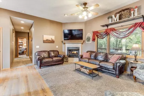 Living - 521 E Whispering Mdws, Potwin, KS 67123 photo 3 of 5