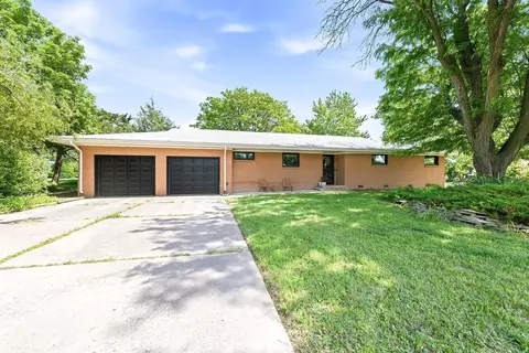 230 S Westview, Andover, KS 67002