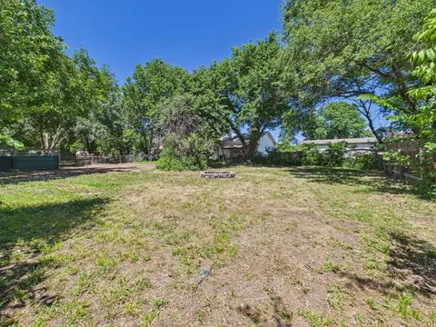 Exterior - 628 E Main St, Mulvane, KS 67110 photo 6 of 6