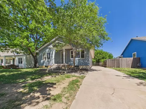 Exterior - 628 E Main St, Mulvane, KS 67110 photo 2 of 6
