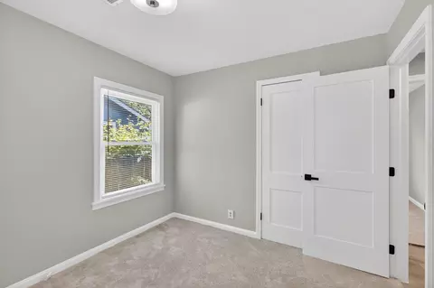Bedroom - 428 E Bridge St, Mulvane, KS 67110 photo 3 of 5