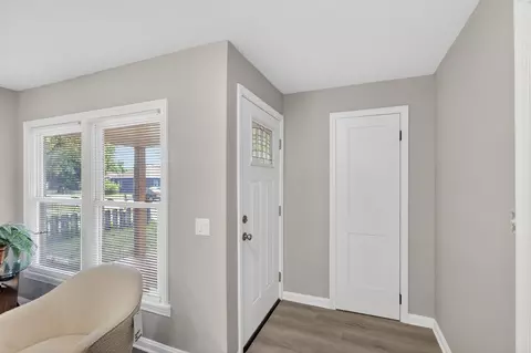 Entry Way - 428 E Bridge St, Mulvane, KS 67110 photo 1 of 2