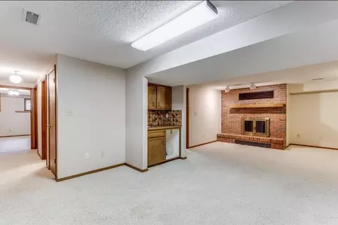 Living - 16 N Circle Dr, Mulvane, KS 67110 photo 8 of 8