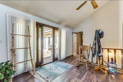 Entry Way - 16 N Circle Dr, Mulvane, KS 67110 photo 1 of 2