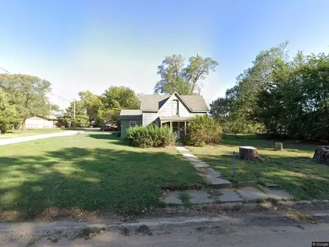 522 W 8th, Harper, KS 67058