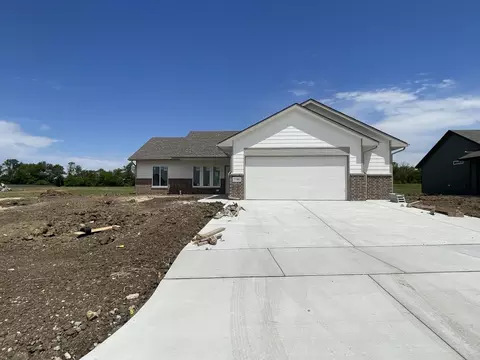 1980 E Limestone St, Andover, KS 67002