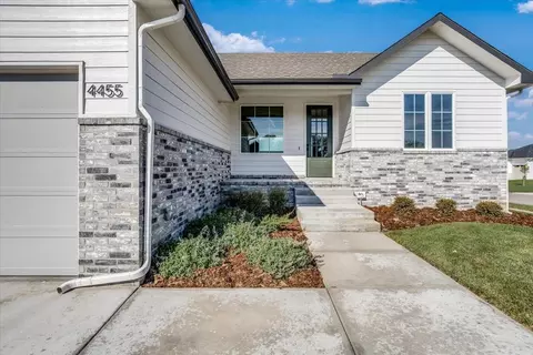 Exterior - 4455 N Grey Meadows St, Maize, KS 67101 photo 2 of 4