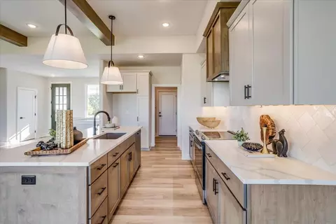 Kitchen - 4455 N Grey Meadows St, Maize, KS 67101 photo 5 of 7