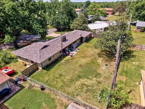View/Area - 1810 E 13th Ave, Winfield, KS 67156 photo 1 of 3