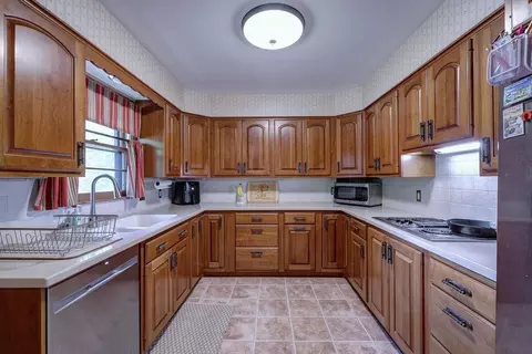 Kitchen - 1810 E 13th Ave, Winfield, KS 67156 photo 2 of 6