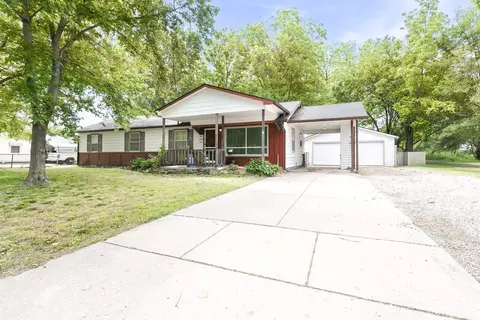 827 W Hazel Ave, Wichita, KS 67217