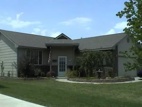 1507 N Amber Rdg, Derby, KS 67037
