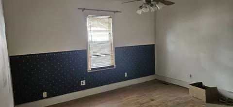 Bedroom - 702 E 12th Ave, Winfield, KS 67156 photo 1 of 4