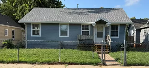 923 W Walnut St, Salina, KS 67401